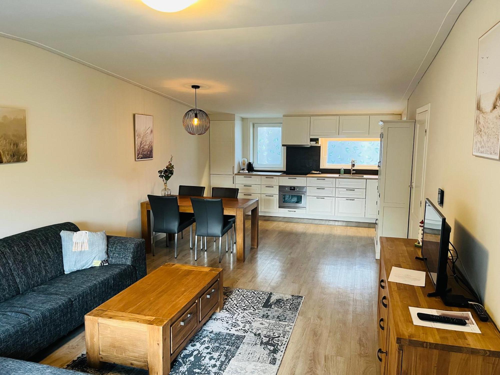 Rustig Gelegen Recreatiewoning In Zeeland Διαμέρισμα Bruinisse Εξωτερικό φωτογραφία